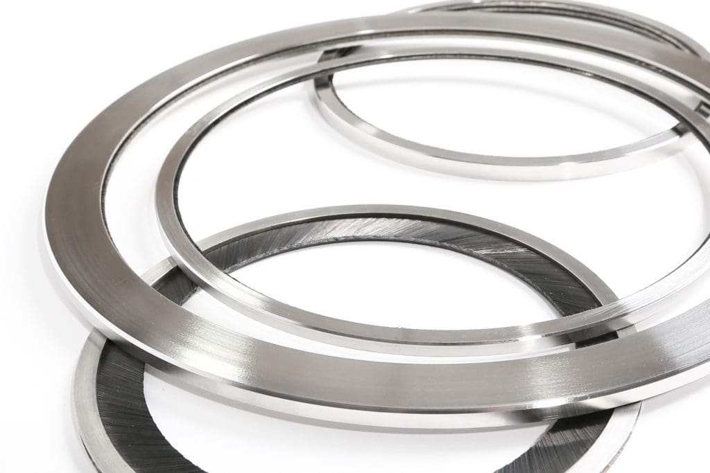 Brush seals